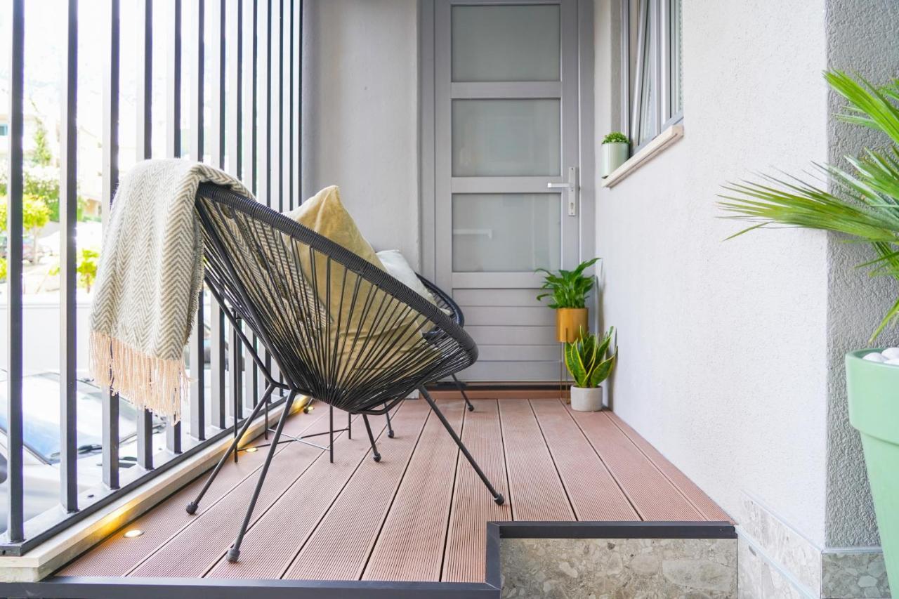 Studio Apartment Smile, Near Beach & Center, Free Parking, Balcony Макарска Экстерьер фото