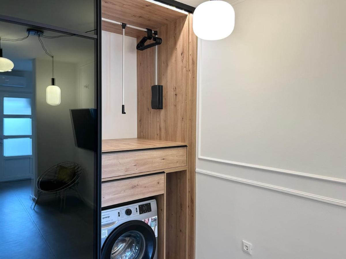 Studio Apartment Smile, Near Beach & Center, Free Parking, Balcony Макарска Экстерьер фото